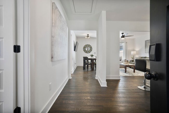 Photo - 975 Shadowridge Dr SE Unit SI ID1475253P