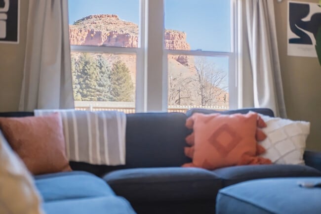 Photo - 170 E 100 N Unit SI ID1249855P