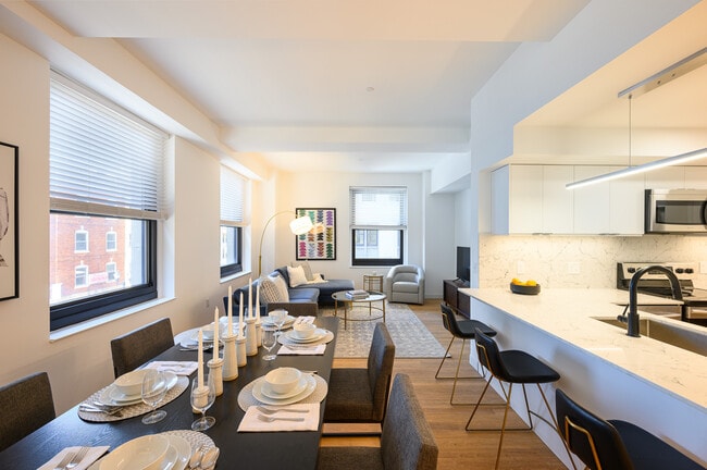 Photo - 101 dupont place