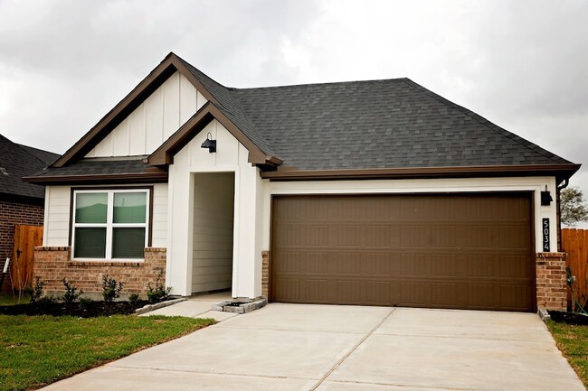 Building Photo - 5034 Pne Hvn Ln