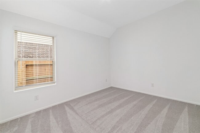 Photo - 5315 Sleepy Fox Ln