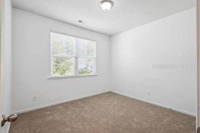 Photo - 208 Horizon Trl