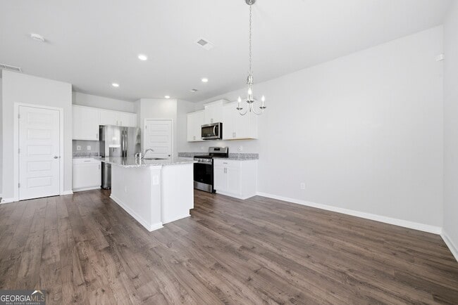 Photo - 59 Silver Birch Pass