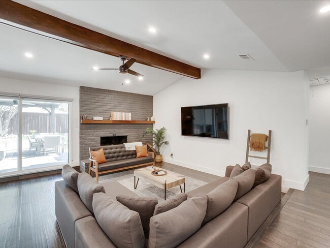 Photo - 2605 Plateau Dr Unit ID1019536P