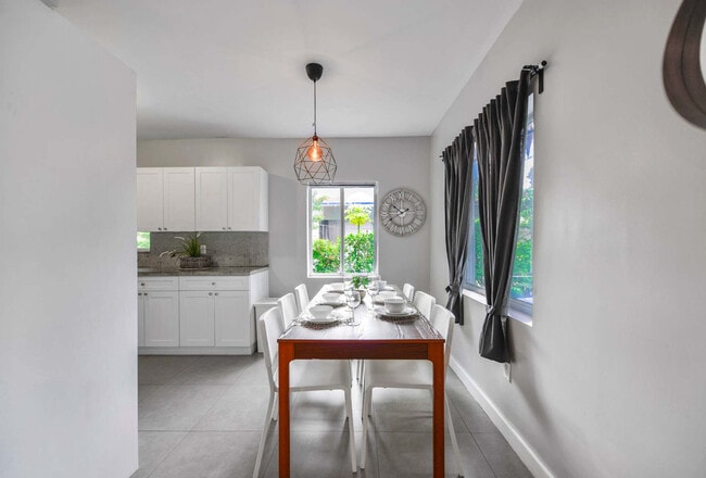 Photo - 437 NE 69th St Unit FL1-ID1022307P