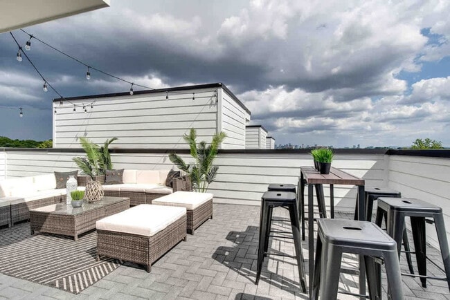 Photo - 966 Youngs Ln Unit ID1051745P