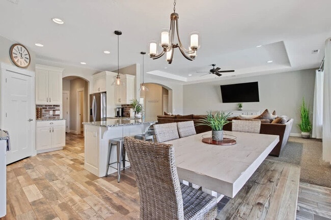 Building Photo - 3364 W 2490 S Unit ID1250633P