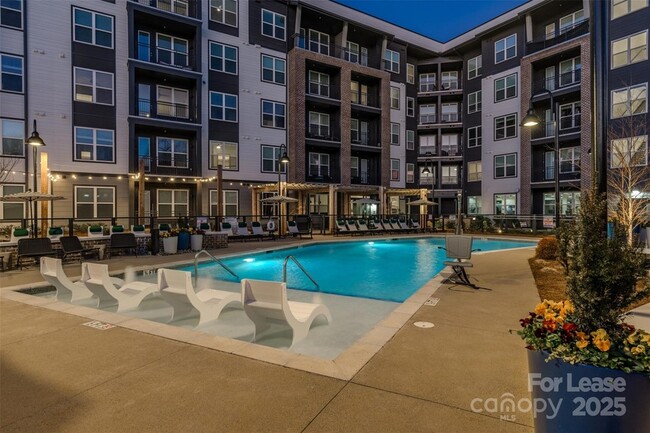 Building Photo - 9821 Research Dr Unit Elizabeth-C2