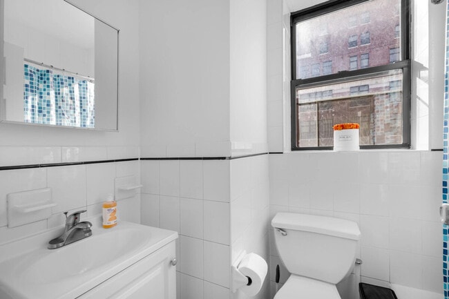 Photo - 308 E 118th St Unit ID1285574P