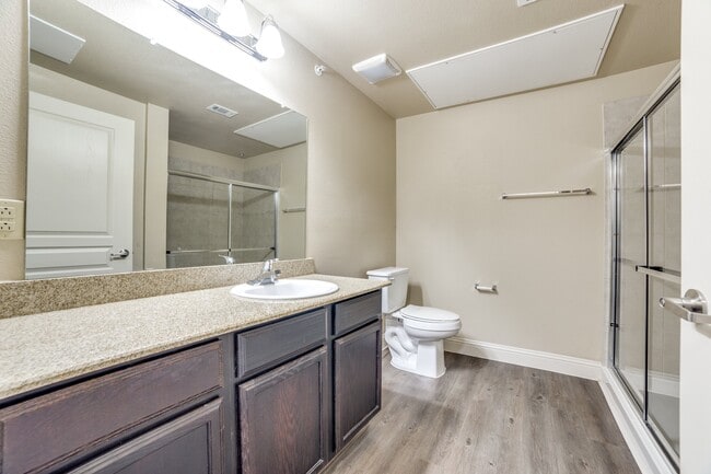 Photo - LUXE AT 1300