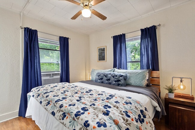 Photo - 122 W Meadow St Unit FL2-ID1221792P