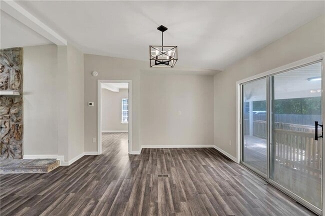 Photo - 125 Sharon Ave