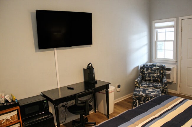 Photo - 125 Royal Poste Rd Unit ID1322116P