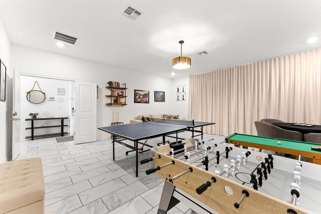 Photo - 2945 Fable St Unit ID1280910P