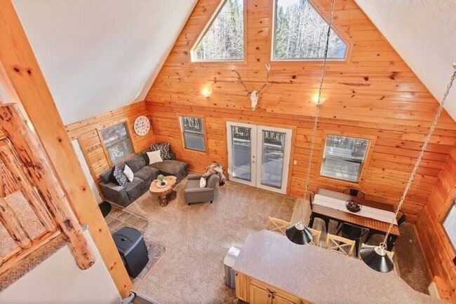 Building Photo - 1697 Warren Wagon Rd Unit ID1250610P