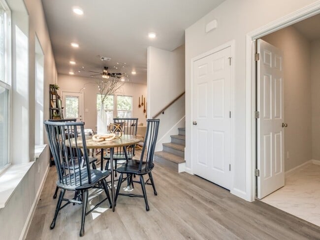 Photo - 309 Braz St