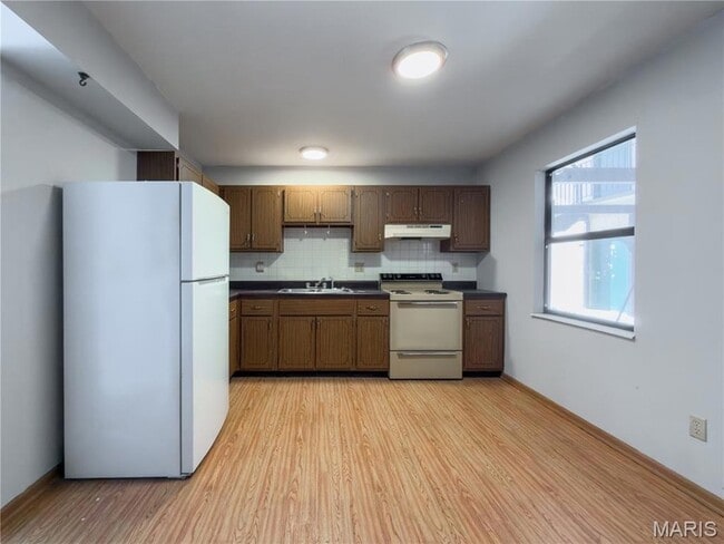 Photo - 3004 Pembroke Ln Unit 63