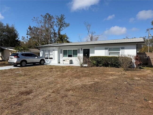 Building Photo - 2893 Webley Dr NE