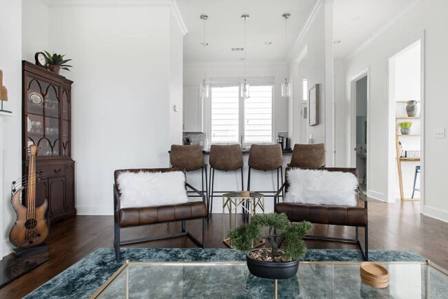 Photo - 814 Smiley St Unit ID1312372P