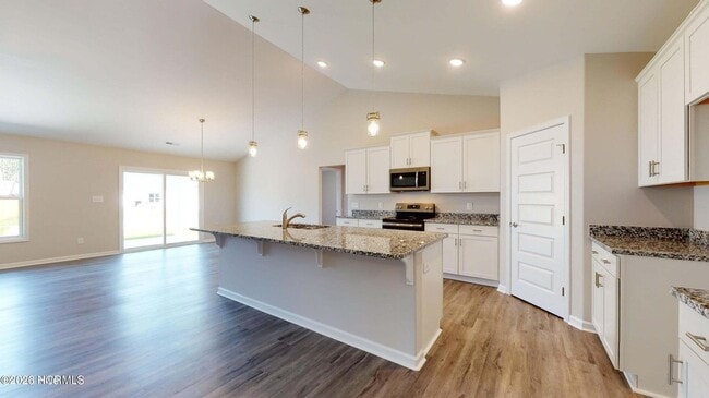 Photo - 93 Robertson Ln