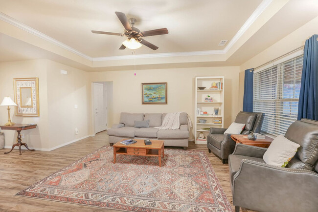 Building Photo - 817 Brook St Unit ID1241327P