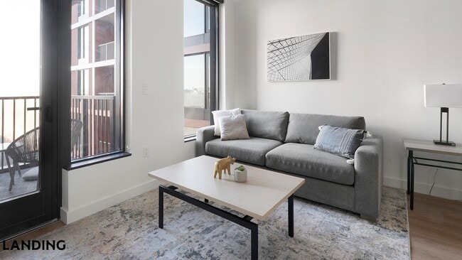 Building Photo - 632 Howard Rd SE Unit 725