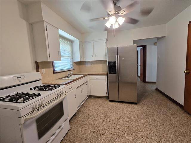 Photo - 720 Oaklawn Dr