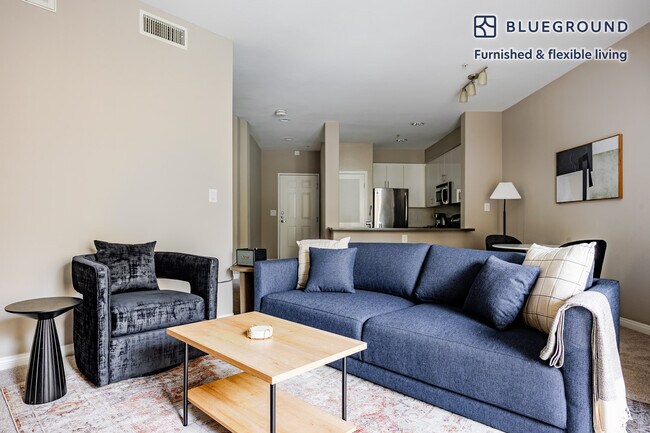 Photo - 25 S Oak Knoll Ave Unit FL3-ID1315