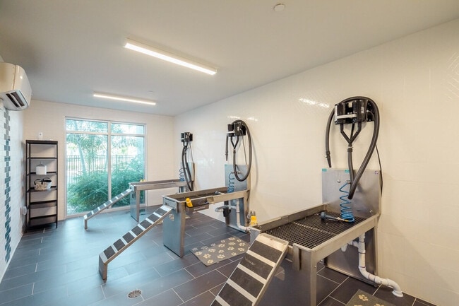 Photo - 3700 Ingleside Blvd Unit SI ID1390816P