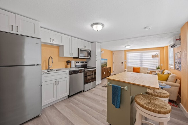 Photo - 224 E Grant Ave Unit ID1289712P