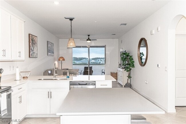 Photo - 5583 Double Eagle Cir Unit 4143