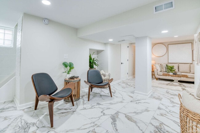 Photo - 2332 Allison Rd Unit ID1288913P