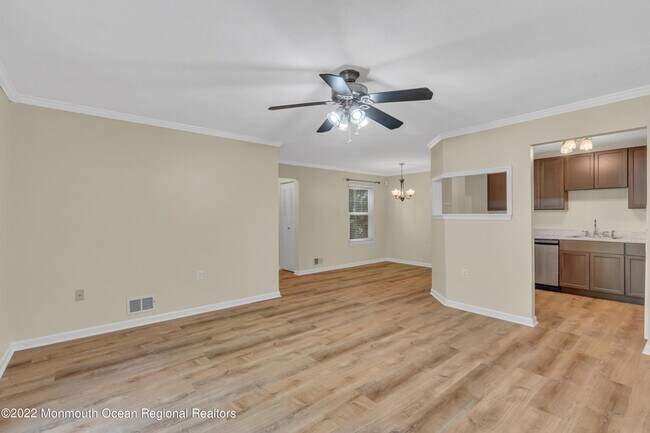 Photo - 134 Whispering Oaks Way Unit 134