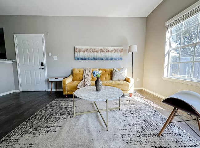 Building Photo - 6225 Saratoga Blvd Unit ID1058808P