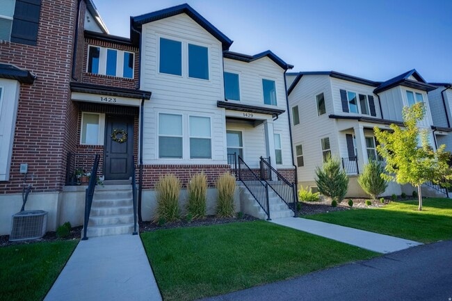 Photo - 1429 N 3600 W