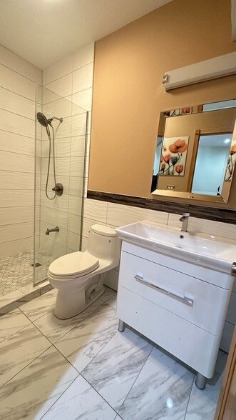 Photo - 5716 N Campbell Ave