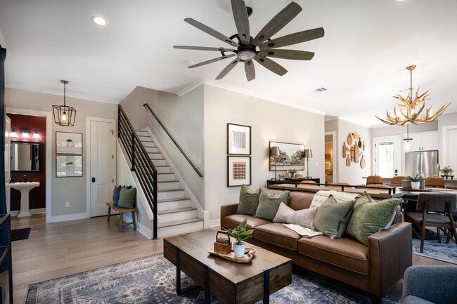 Photo - 100 Moss St Unit ID1071606P