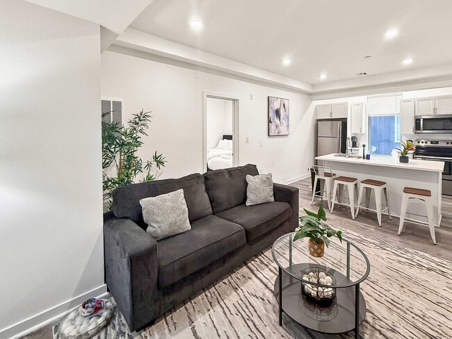 Building Photo - 1427 Germantown Ave Unit ID1285551P