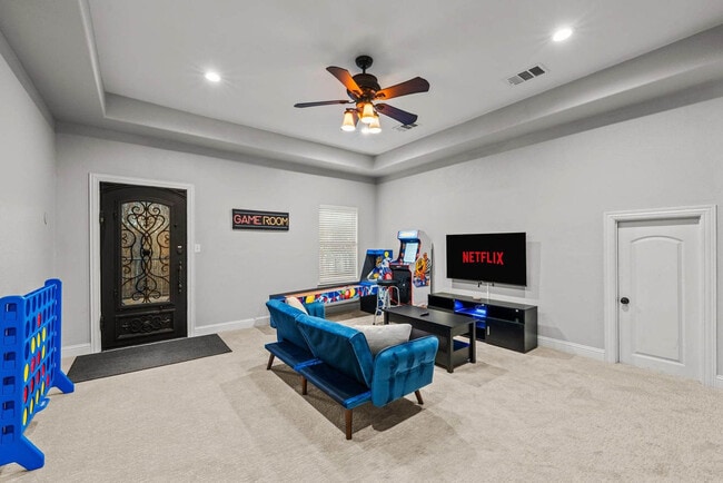 Building Photo - 200 Cove Dr Unit ID1035608P