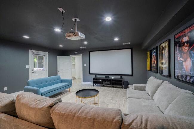 Building Photo - 15314 Philippine St Unit ID1019567P