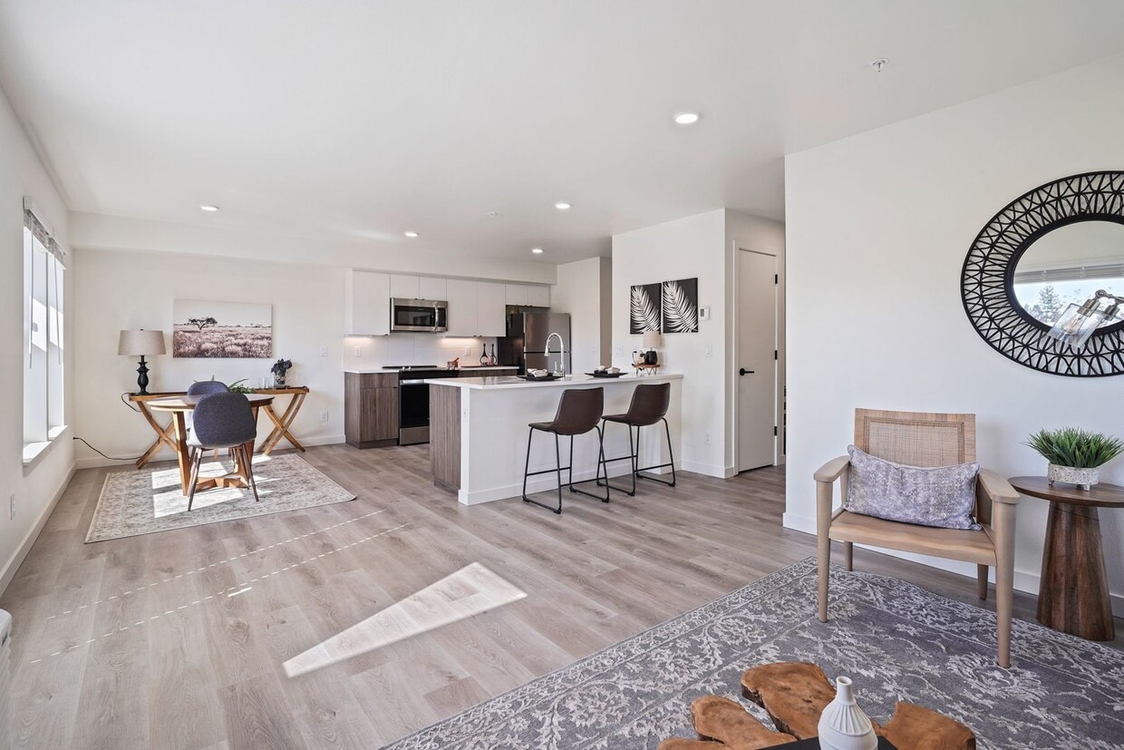 Floor Plan - 377 Reed Market 2 Bed 2 Bath