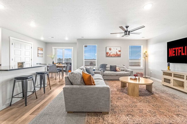 Photo - 5126 E Sylvan Hart Dr Unit ID1322143P