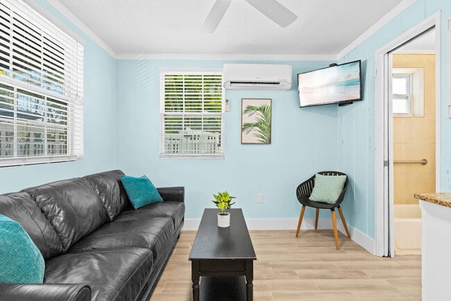 Photo - 60 Avenida Veneccia Unit SI ID1591521P