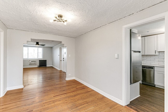 Building Photo - 1666 Detroit St Unit ID1318193P