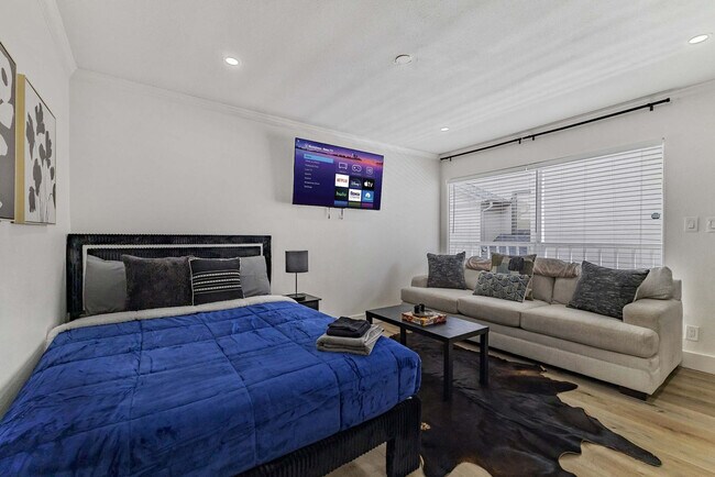 Photo - 2216 Hazard St Unit FL2-ID1257734P