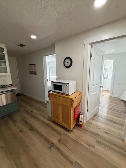 Photo - 10301 US-27