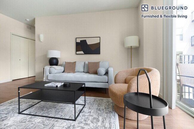 Photo - 3100 Esperanza Crossing Unit FL2-ID350