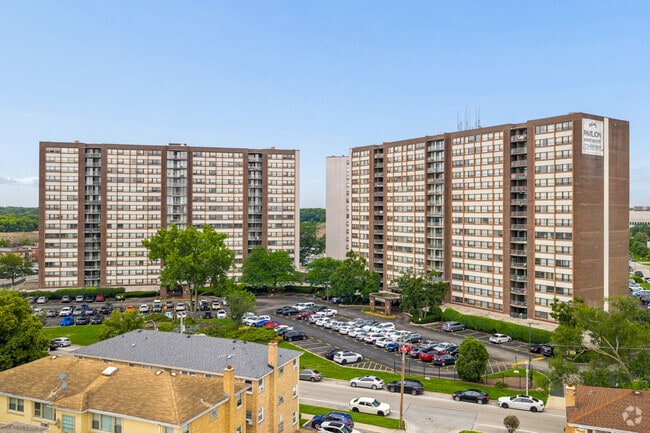 Alternate Building Image - The Pavilion Apartments