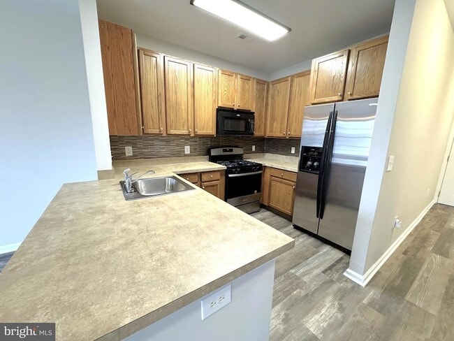 Photo - 525 Highland Ests