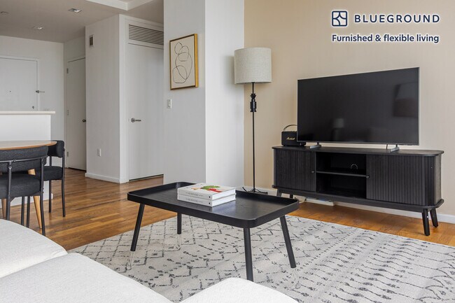 Photo - 635 W 42nd St Unit FL46-ID1820